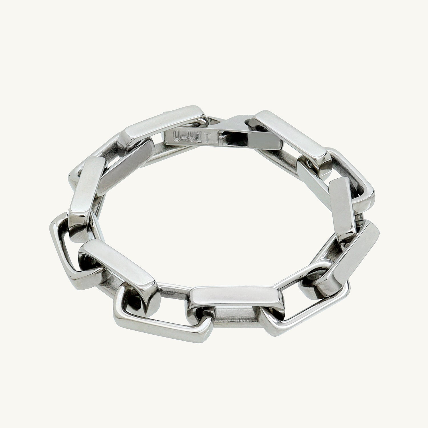 Shop Louis Vuitton MONOGRAM 2022 SS Monogram chain bracelet